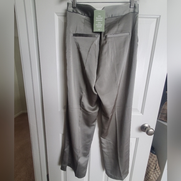 NWT H&M satin pants size 10 - Picture 2 of 6